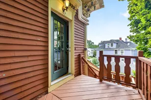 122 W Wyoming Ave, Melrose, MA 02176 - Photo 19