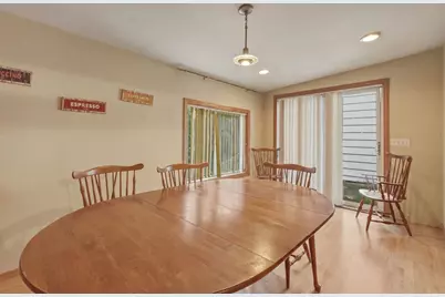431 Broadway, Lynn, MA 01904 - Photo 9