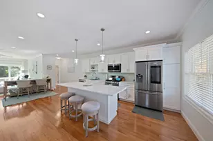 43 Plymouth St, Canton, MA 02021 - Photo 7