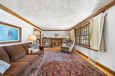 41 Academy Ave, Weymouth, MA 02189 - Photo 3