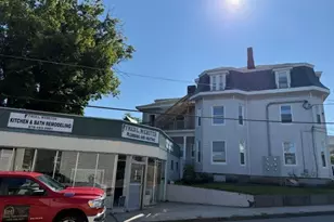 225 Branch St, Lowell, MA 01851 - Photo 5