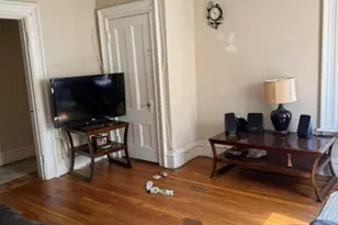 225 Branch St, Lowell, MA 01851 - Photo 15