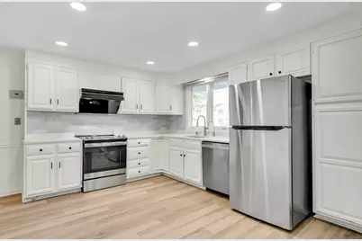 13 Milford Ave, Natick, MA 01760 - Photo 7