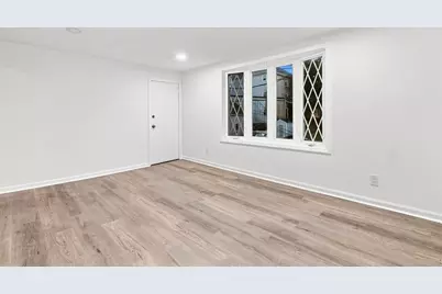 650 Third, Fall River, MA 02721 - Photo 9