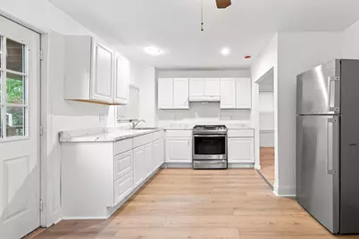 650 Third, Fall River, MA 02721 - Photo 3