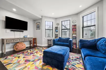 18 Albion St #2, Boston, MA 02119 - Photo 9