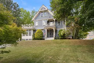 105 Pleasant St, Arlington, MA 02476 - Photo 1