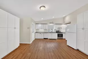 168 South St, Marlborough, MA 01752 - Photo 5