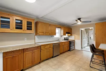 223 Linwood St, Lynn, MA 01905 - Photo 11