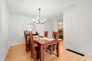 79 Beecher Pl, Newton, MA 02459 - Photo 7