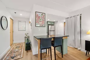 390 Broadway, Somerville, MA 02145 - Photo 5