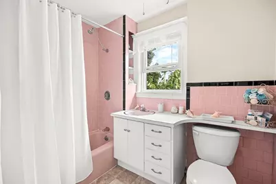 89 Bedford Street, Waltham, MA 02453 - Photo 17