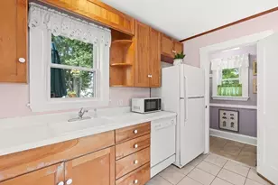 89 Bedford St, Waltham, MA 02453 - Photo 5