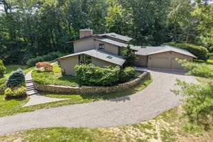 44 Vine St, Andover, MA 01810 - Photo 1