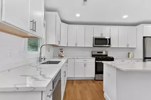 128 Parker St, Maynard, MA 01754 - Photo 9