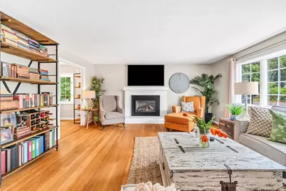 32 Briarwood Rd, Framingham, MA 01701 - Photo 3