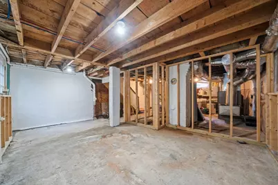 519 E 5th Street, Boston, MA 02127 - Photo 33