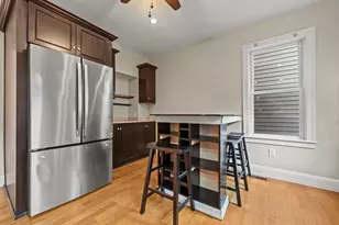 519 E 5th St, Boston, MA 02127 - Photo 5
