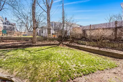 81 Forest St #81, Medford, MA 02155 - Photo 37