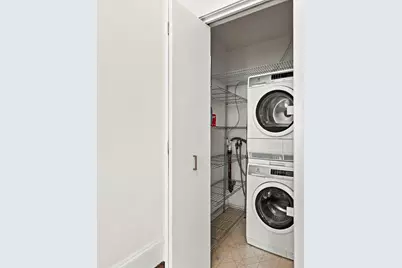 398 Beacon Street #3, Boston, MA 02116 - Photo 31