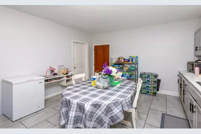 1738-1740 North Shore Rd, Revere, MA 02151 - Photo 29
