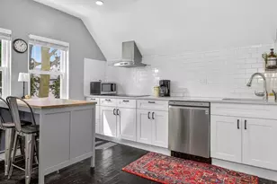 16 Pasadena Rd, Boston, MA 02121 - Photo 3