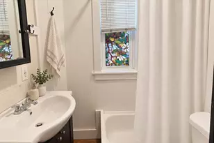 33 Irving St, Boston, MA 02114 - Photo 15