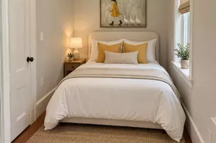 33 Irving St, Boston, MA 02114 - Photo 11