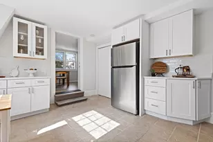5 Kenwood St, Somerville, MA 02144 - Photo 5