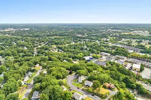 8 Skyview Ln, Woburn, MA 01801 - Photo 23
