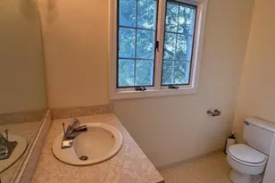 105-107 N Valley Rd, Pelham, MA 01002 - Photo 31