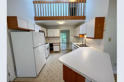 105-107 North Valley Rd, Pelham, MA 01002 - Photo 9