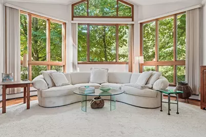 52 Hickory Rd, Sudbury, MA 01776 - Photo 3