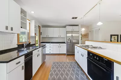 52 Hickory Rd, Sudbury, MA 01776 - Photo 9