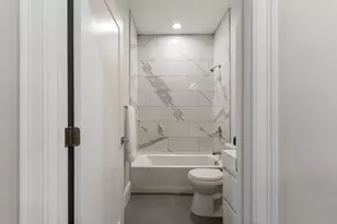 301 Saratoga St, Boston, MA 02128 - Photo 19