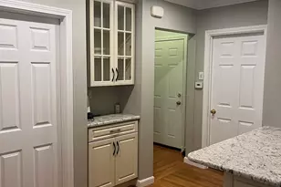 651 Bennington St, Boston, MA 02128 - Photo 5