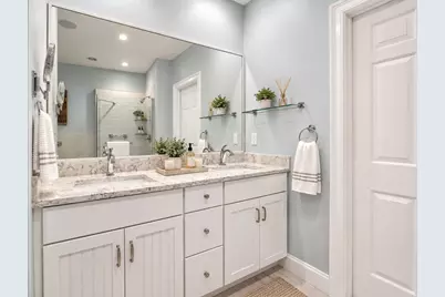 201 Victory Rd #201, Quincy, MA 02171 - Photo 9