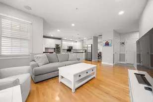 201 Victory Rd, Quincy, MA 02171 - Photo 17