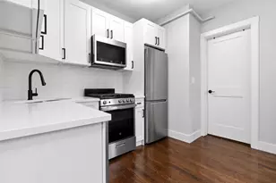 168 Endicott St, Boston, MA 02113 - Photo 3