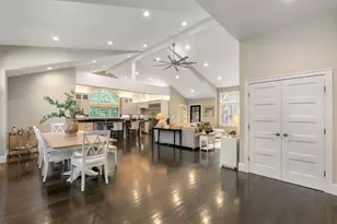 54 Edmunds Rd, Wellesley, MA 02481 - Photo 9