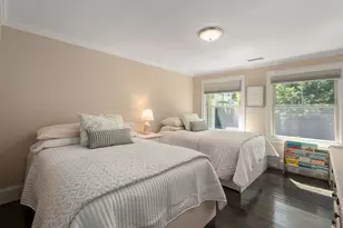 54 Edmunds Rd, Wellesley, MA 02481 - Photo 21
