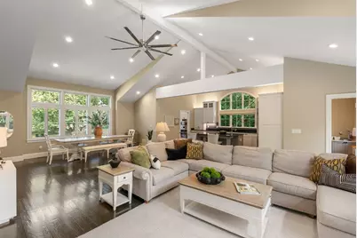 54 Edmunds Rd, Wellesley, MA 02481 - Photo 7