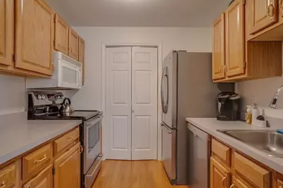 150 Staniford #910, Boston, MA 02114 - Photo 7