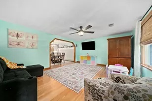 210 Boxwood Ln, Bridgewater, MA 02324 - Photo 21