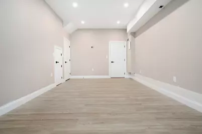 661 Washington Aveue #2, Revere, MA 02151 - Photo 23