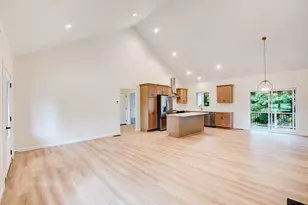 190 Petersham Rd, Phillipston, MA 01331 - Photo 21