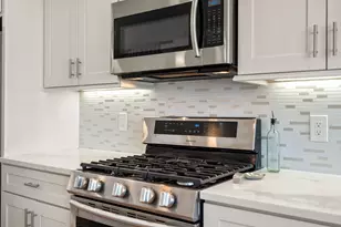 140 Main St, Upton, MA 01568 - Photo 11