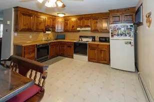 6 Robins St, East Bridgewater, MA 02333 - Photo 7