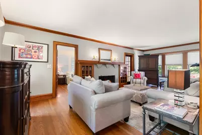 114 South Border Road, Medford, MA 02155 - Photo 7