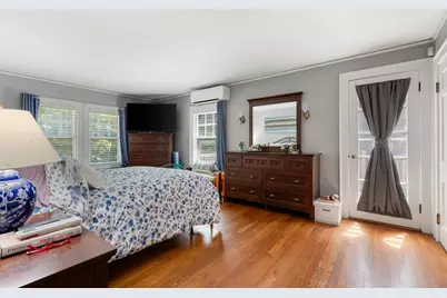 114 South Border Road, Medford, MA 02155 - Photo 19